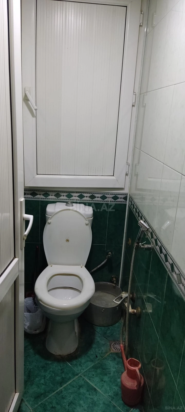 Satılır 5 otaqlı mənzil 100 m²