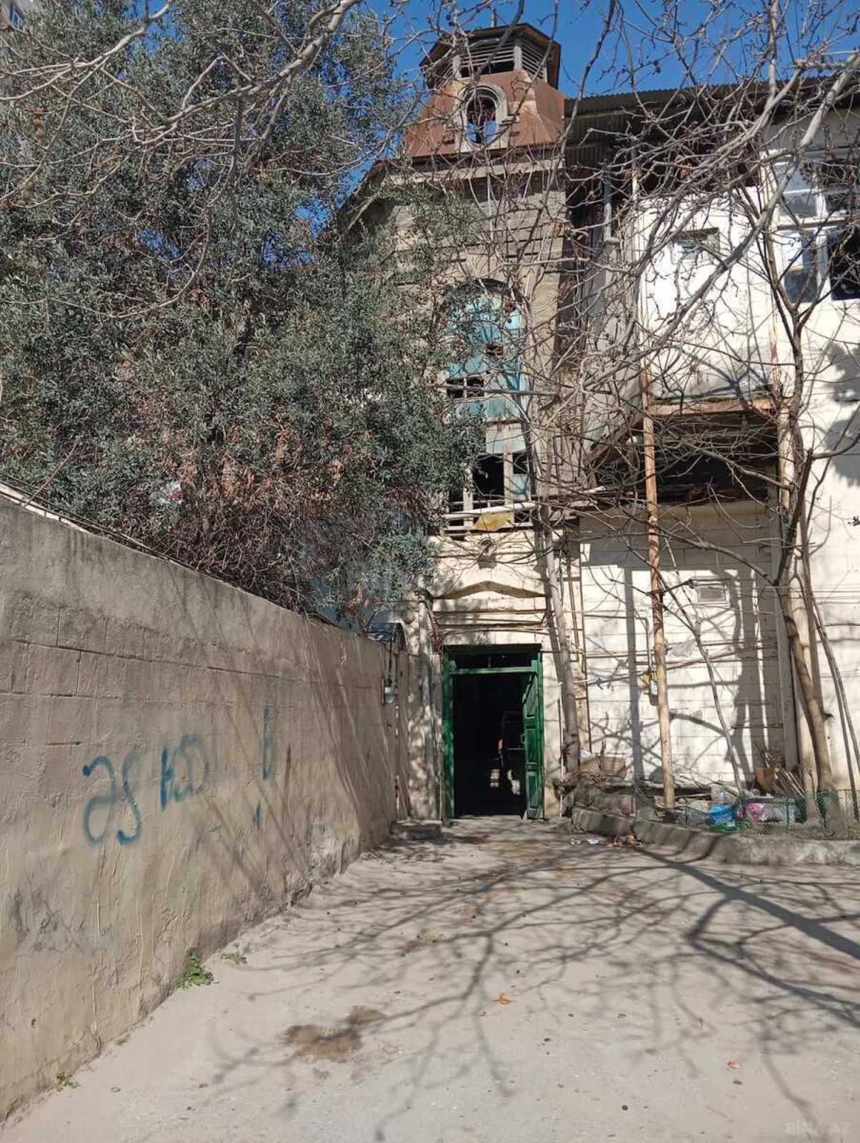 Satılır 1 otaqlı mənzil 49 m²