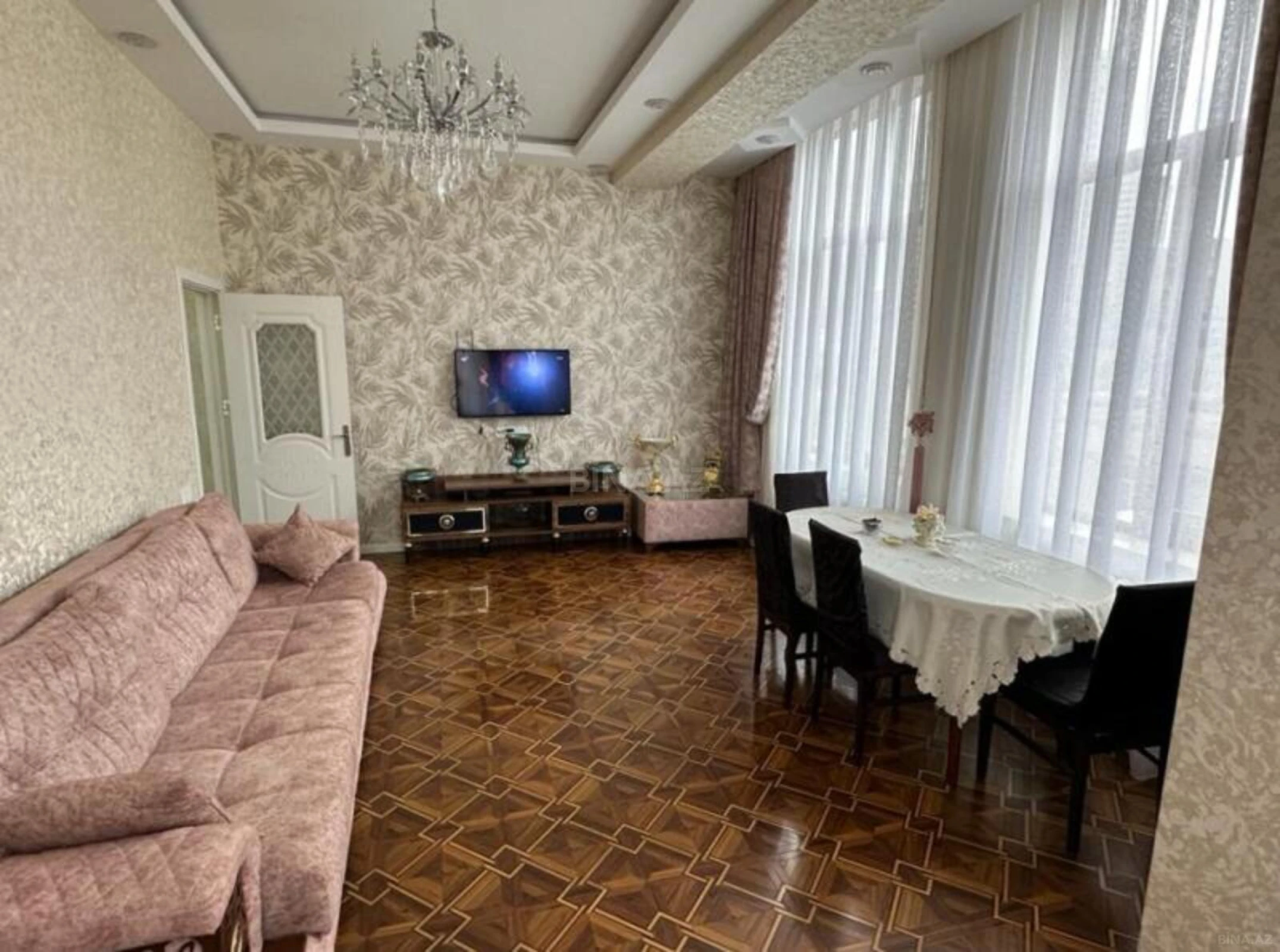 Satılır 2 otaqlı mənzil 80 m²