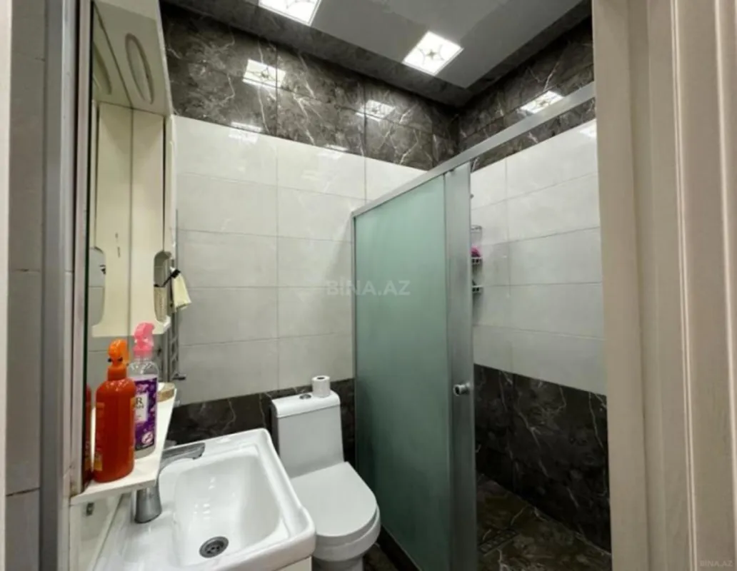 Satılır 2 otaqlı mənzil 80 m²