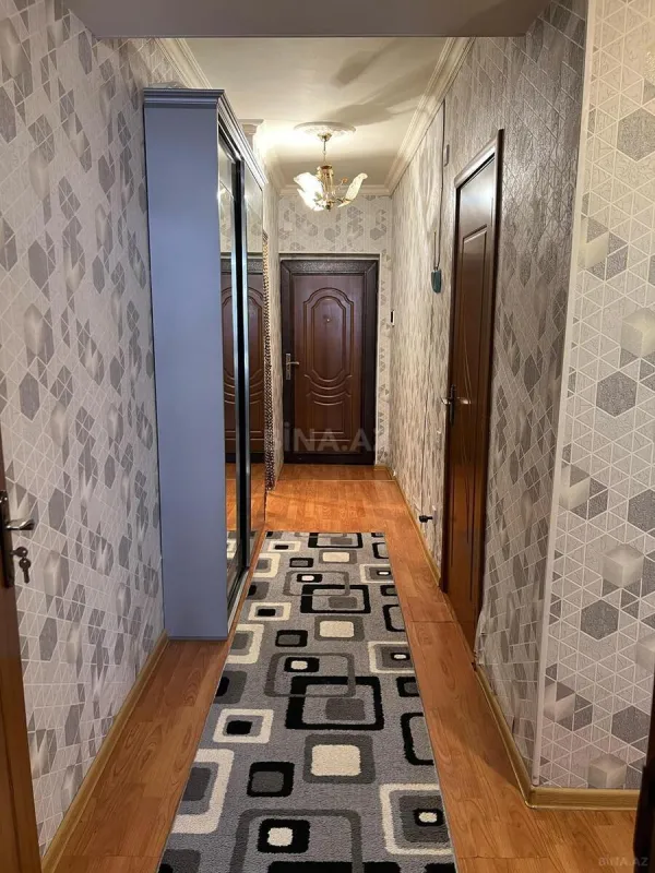 Satılır 2 otaqlı mənzil 67 m²
