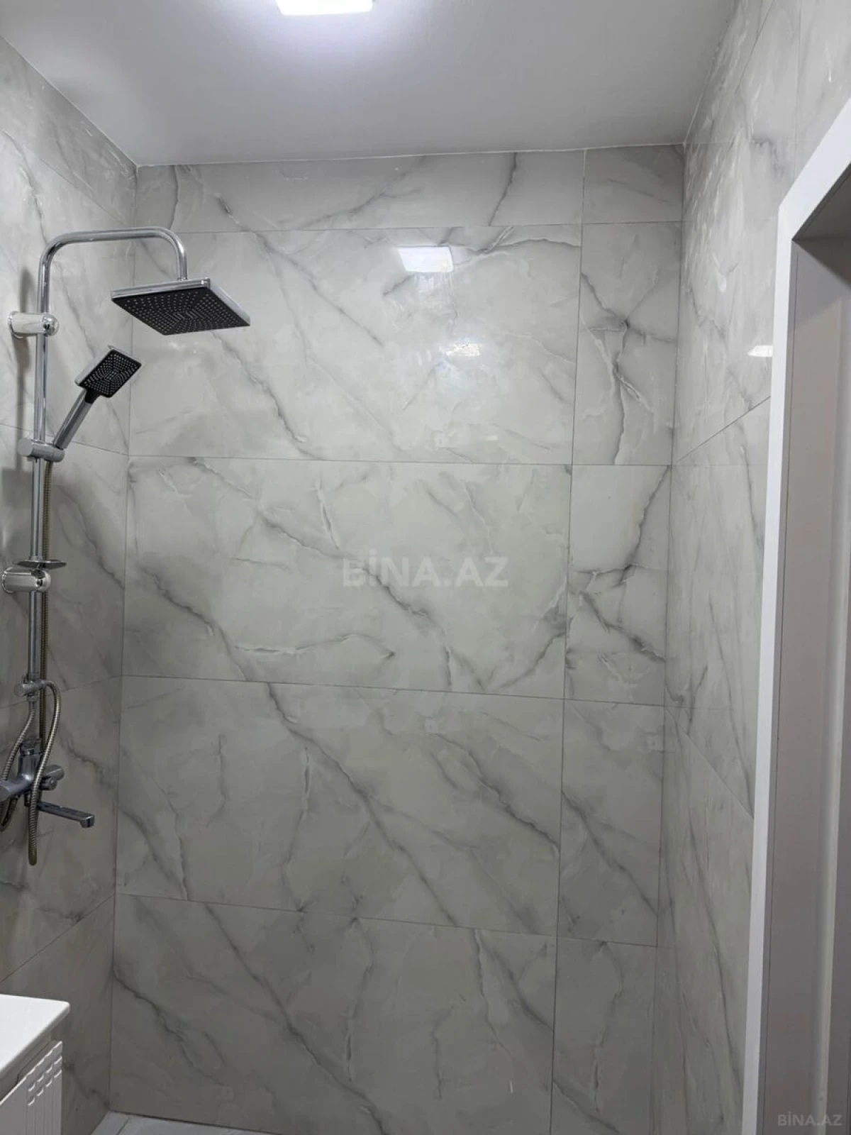 Satılır 3 otaqlı mənzil 64.2 m²