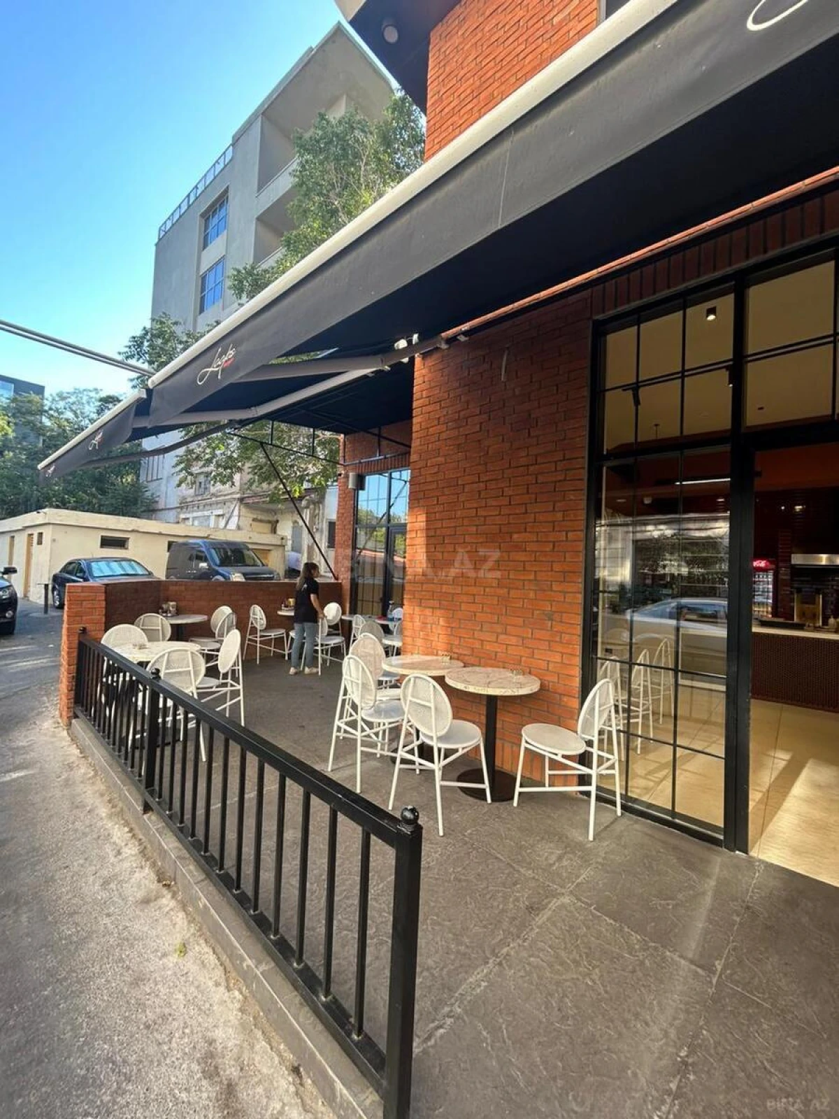 Satılır obyekt 250 m²