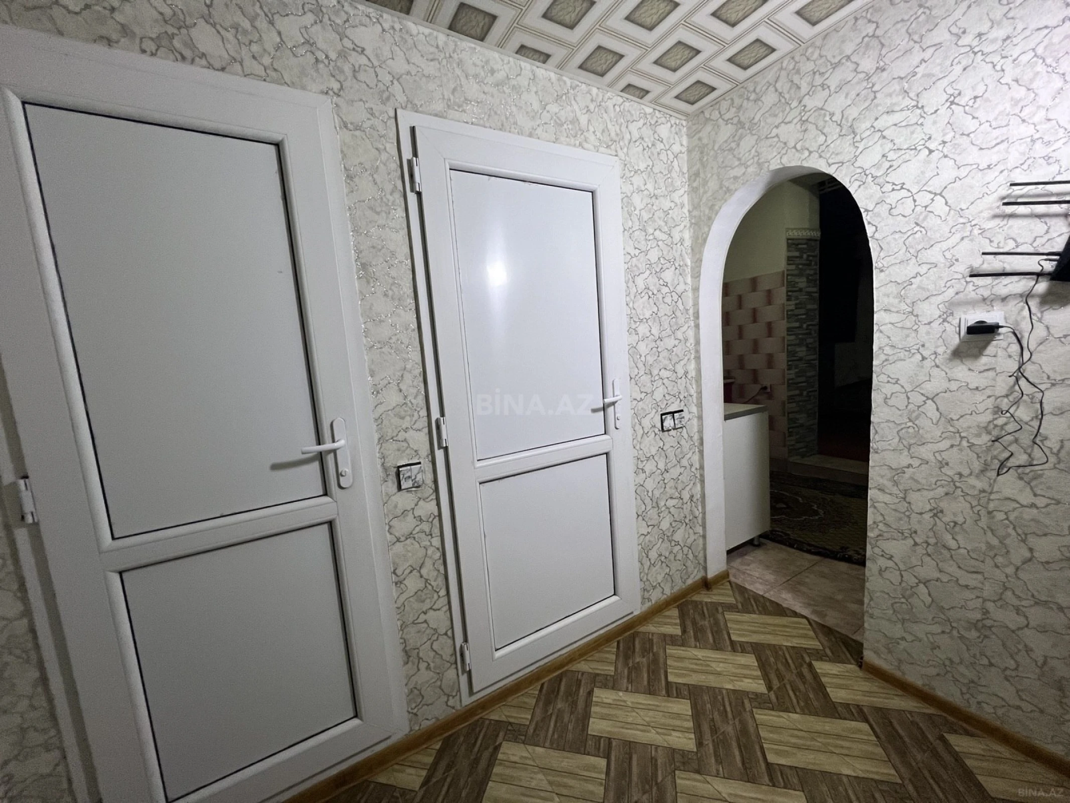 Satılır 3 otaqlı mənzil 75 m²