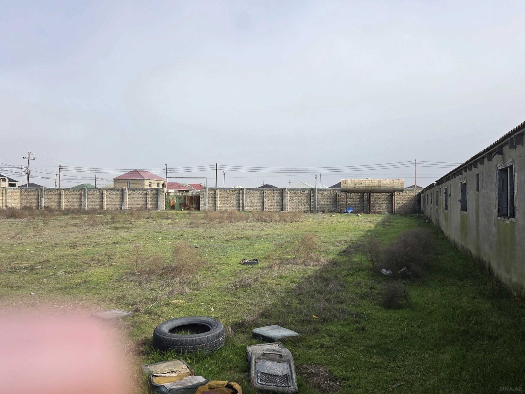 Satılır 3 otaqlı həyət evi 100 m²