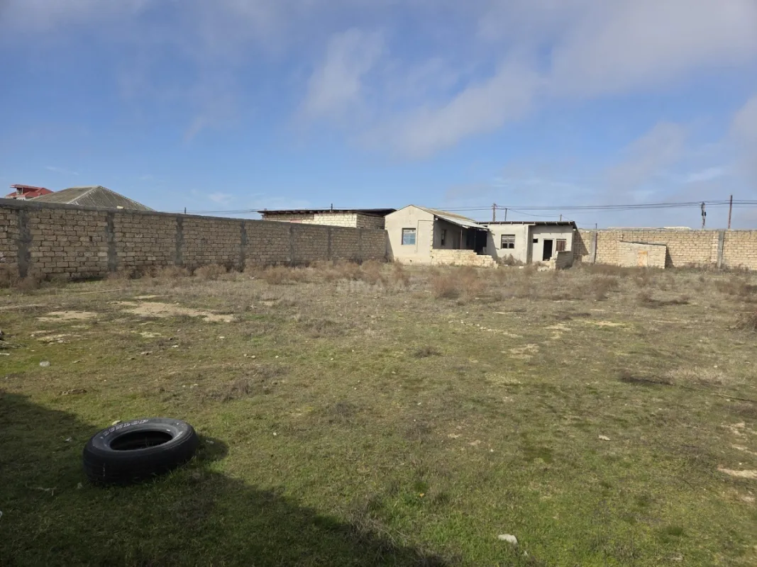 Satılır 3 otaqlı həyət evi 100 m²