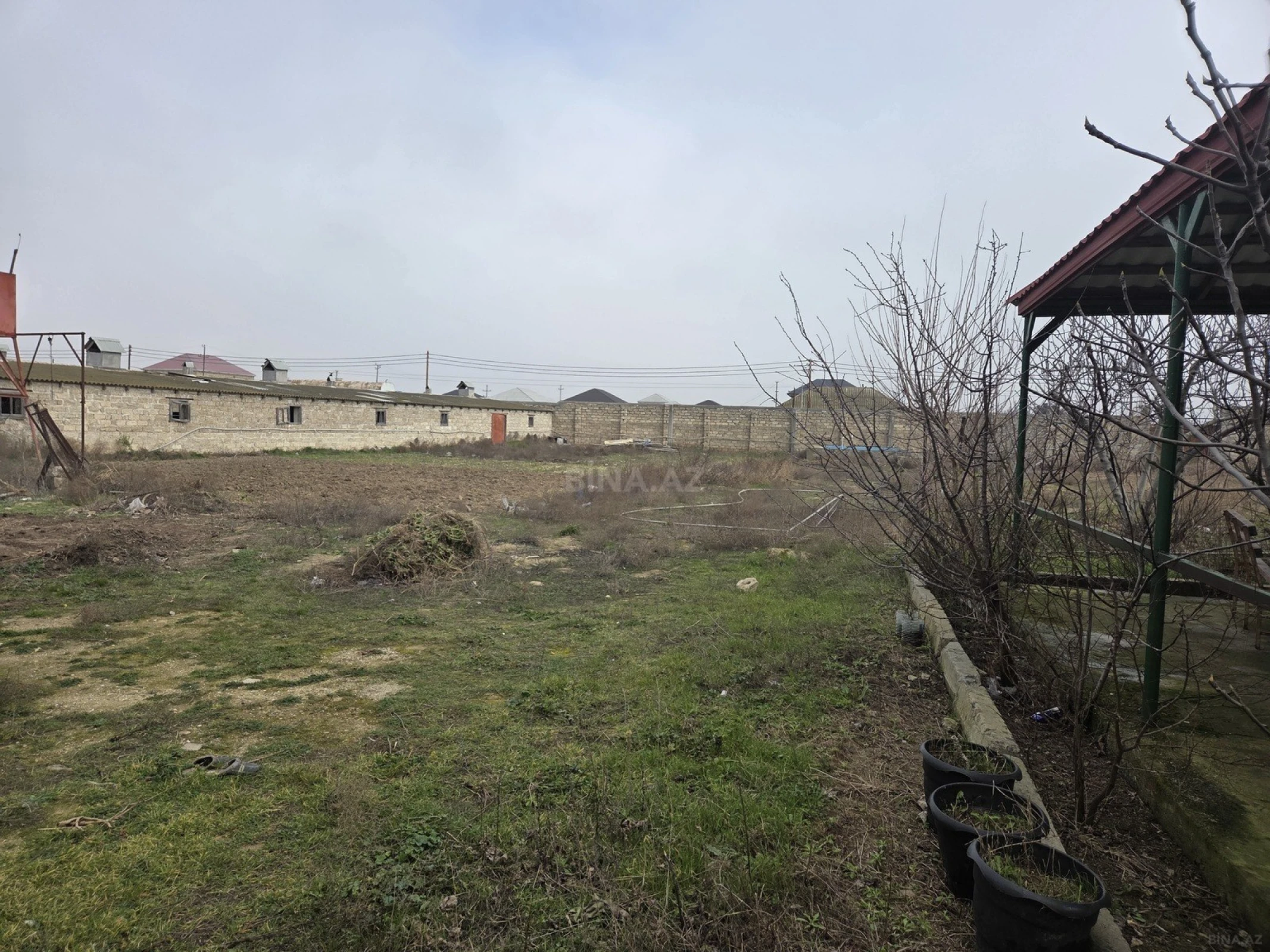 Satılır 3 otaqlı həyət evi 100 m²