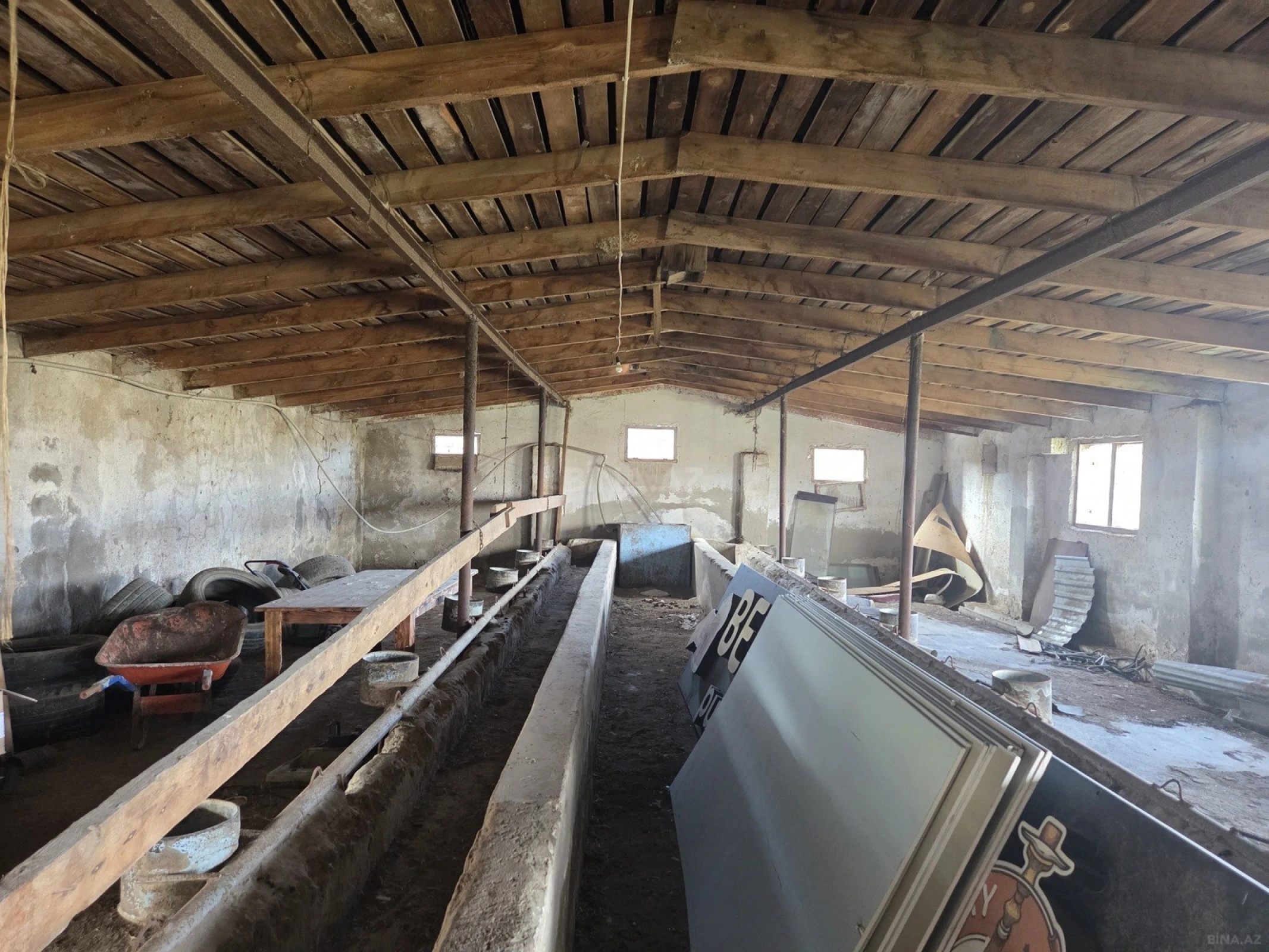 Satılır 3 otaqlı həyət evi 100 m²