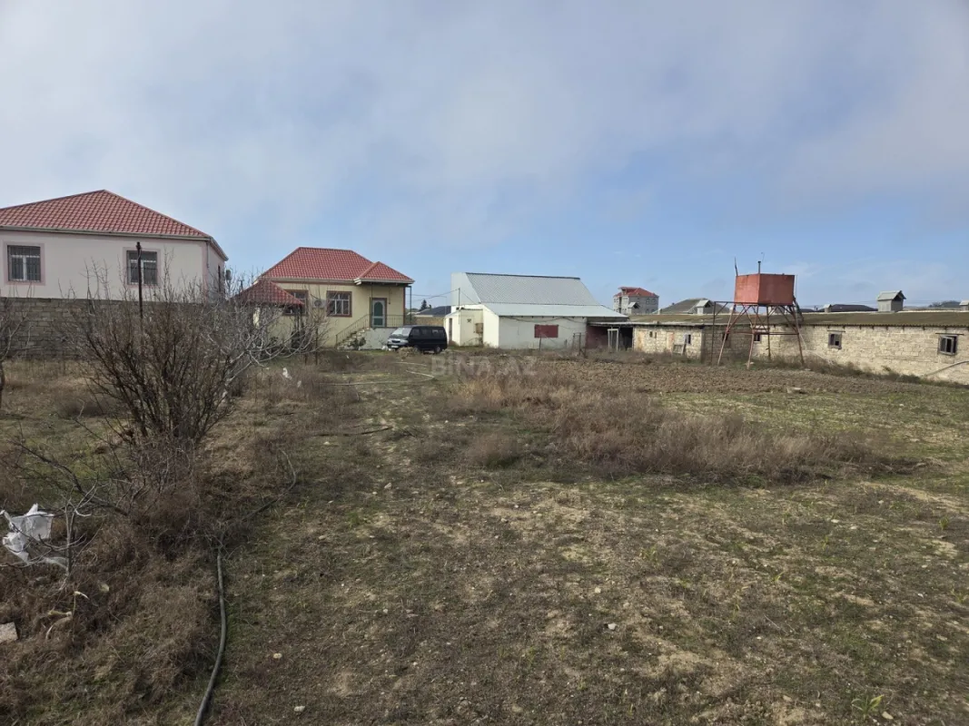 Satılır 3 otaqlı həyət evi 100 m²