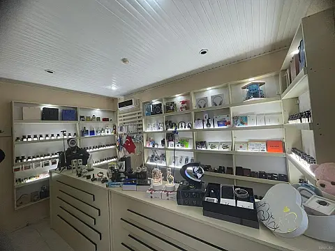 Satılır obyekt 80 m²