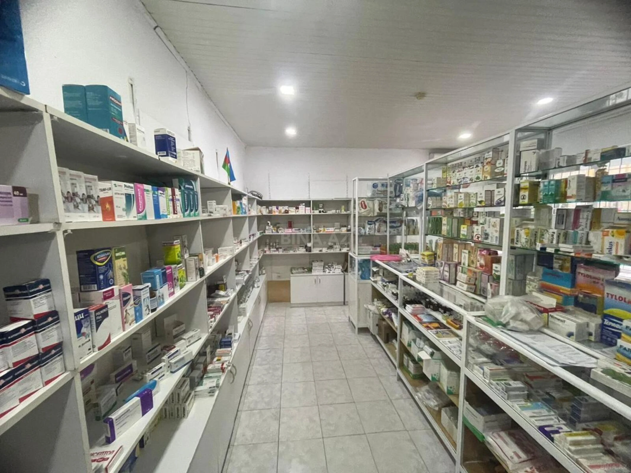 Satılır obyekt 80 m²