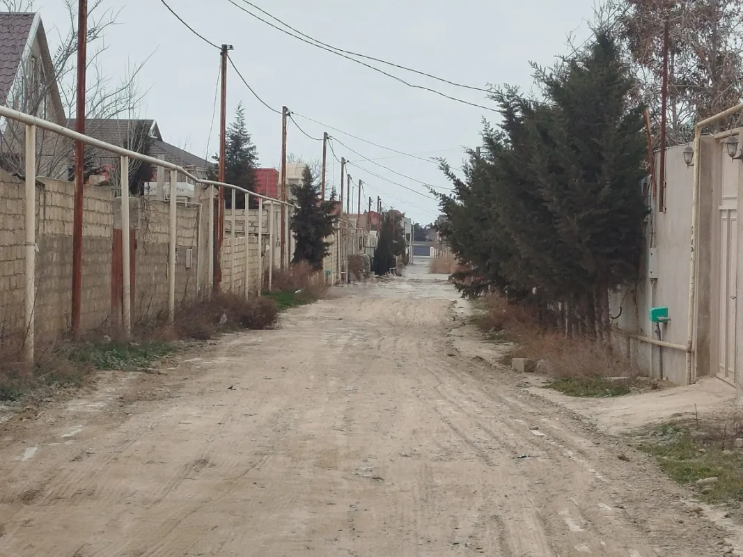 Satılır torpaq sahəsi 12 m²