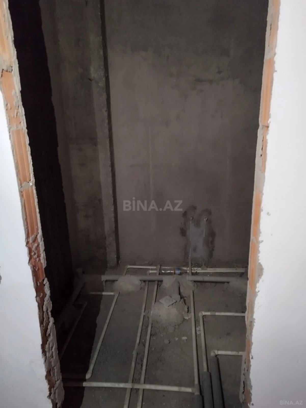 Satılır 3 otaqlı mənzil 65.4 m²