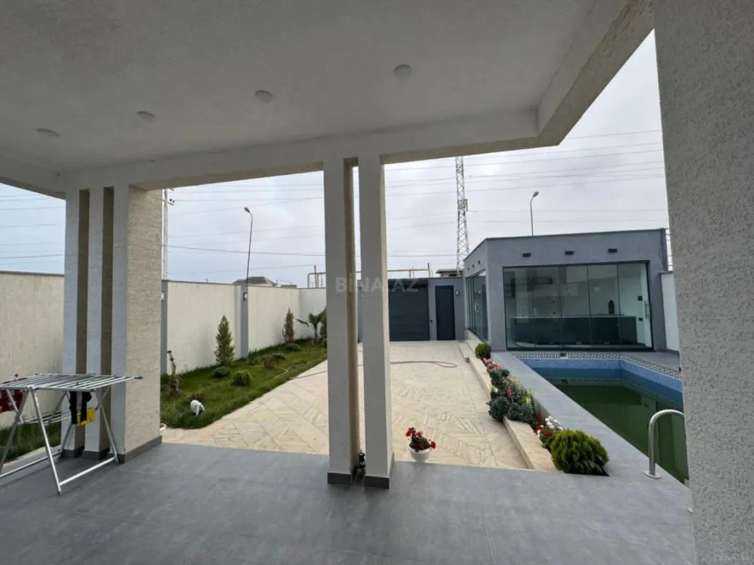 Satılır 5 otaqlı həyət evi 150 m²