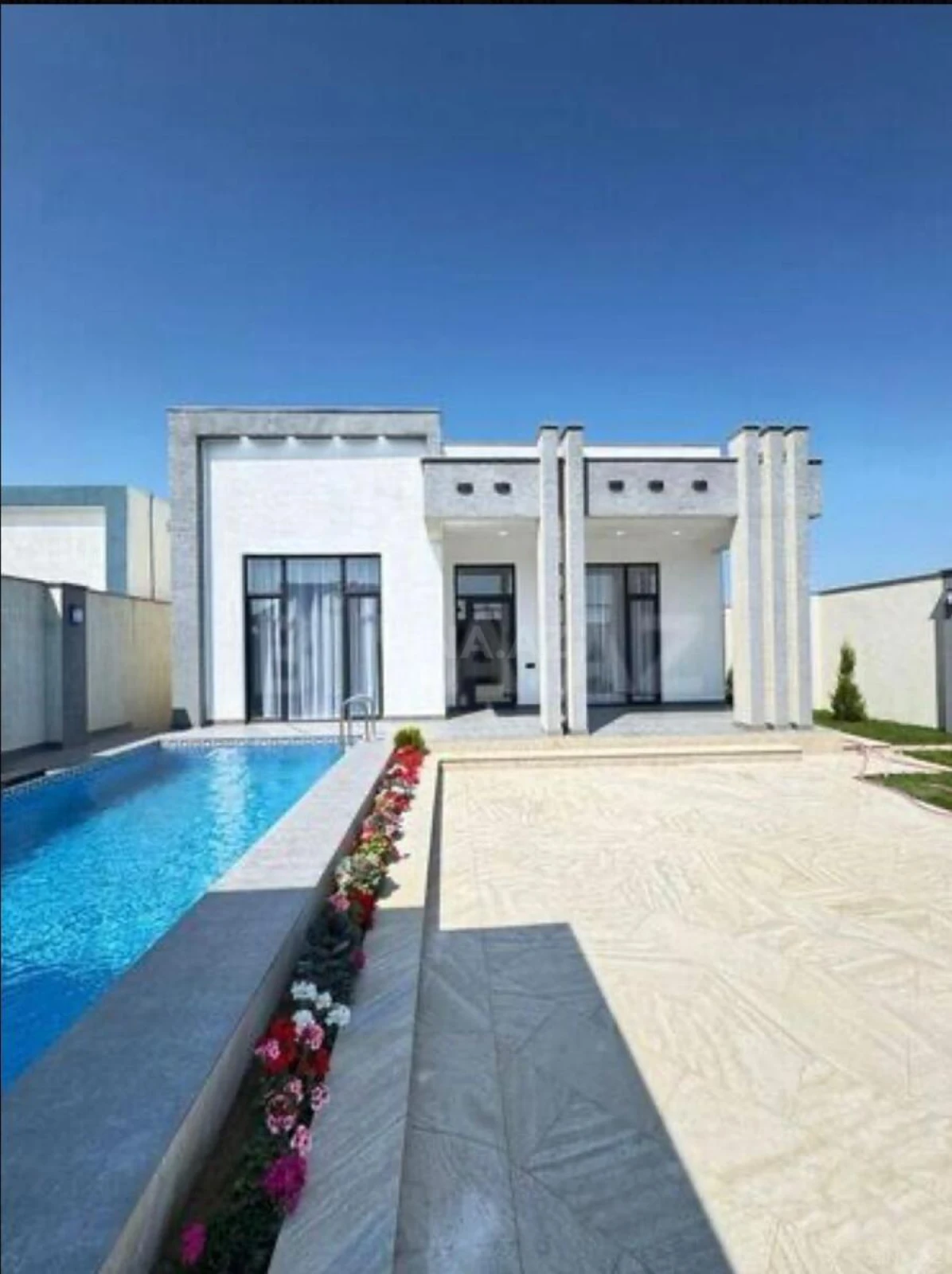 Satılır 5 otaqlı həyət evi 150 m²