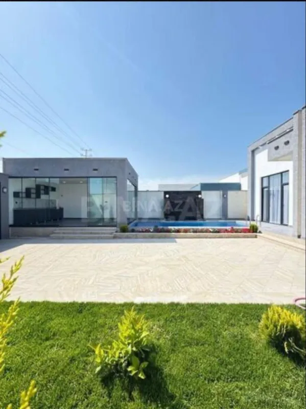 Satılır 5 otaqlı həyət evi 150 m²