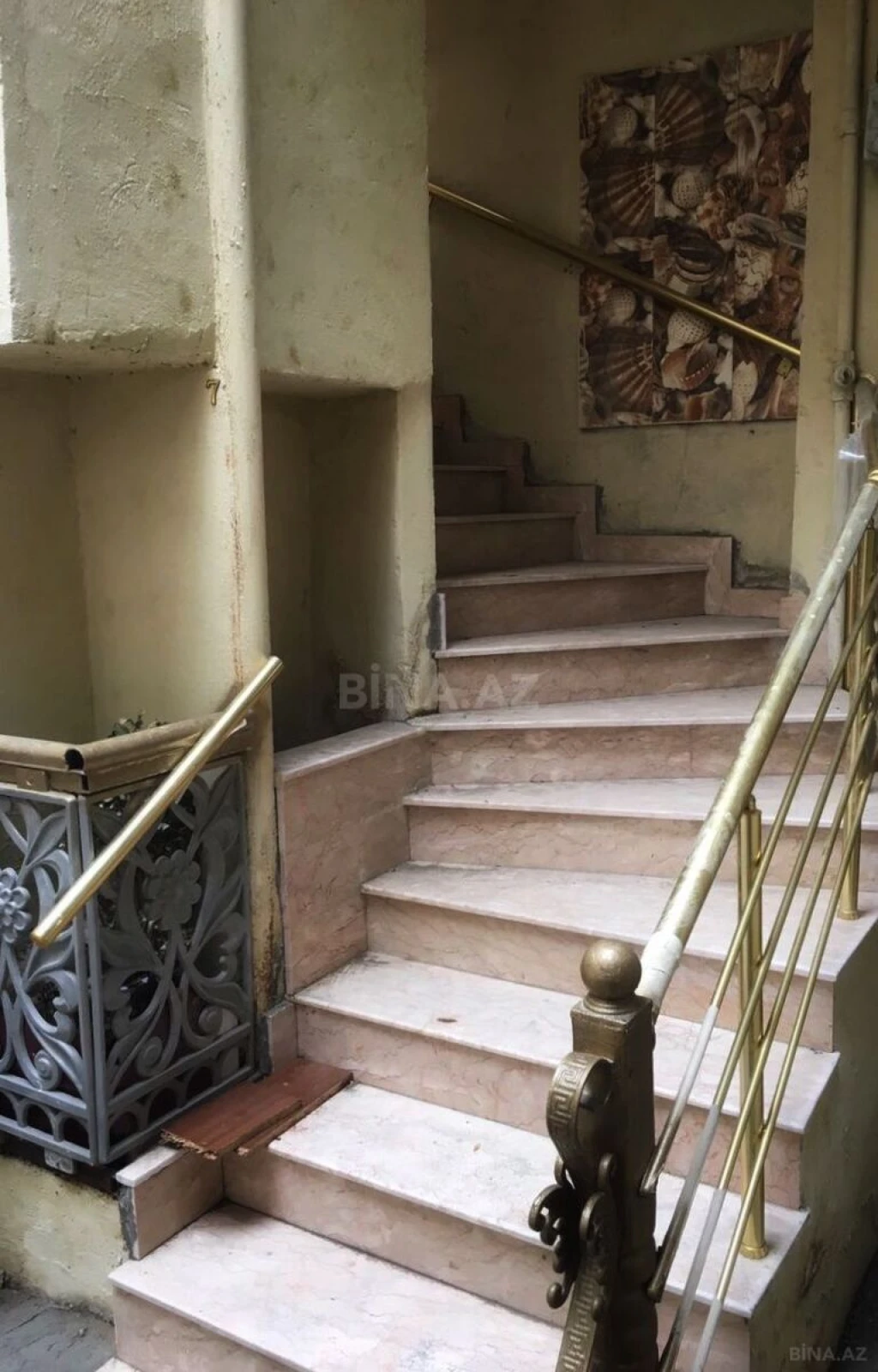 Kirayə verilir 2 otaqlı mənzil 70 m²