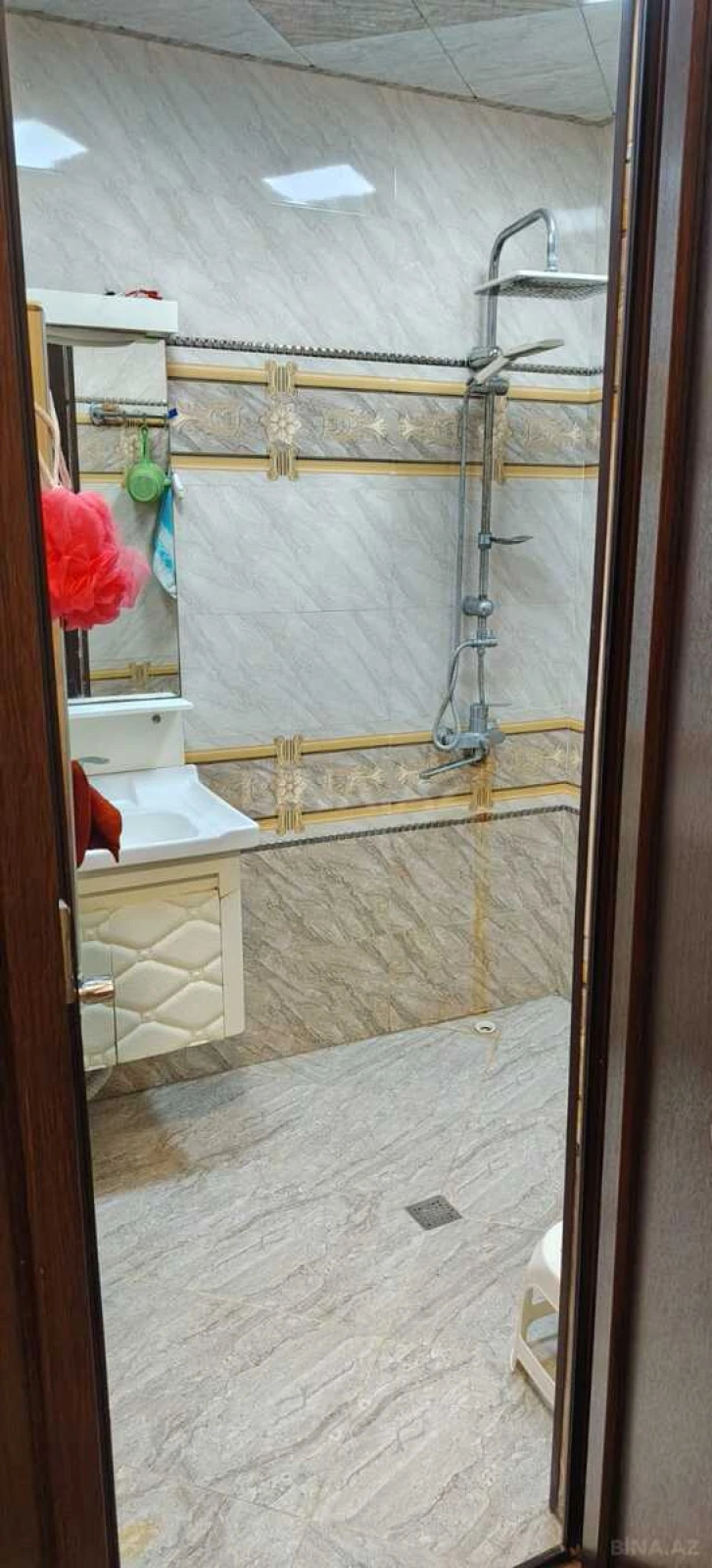 Satılır 2 otaqlı mənzil 52 m²