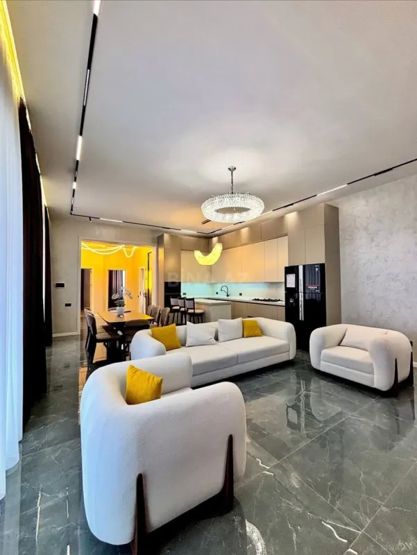 Kirayə verilir 4 otaqlı həyət evi 200 m²