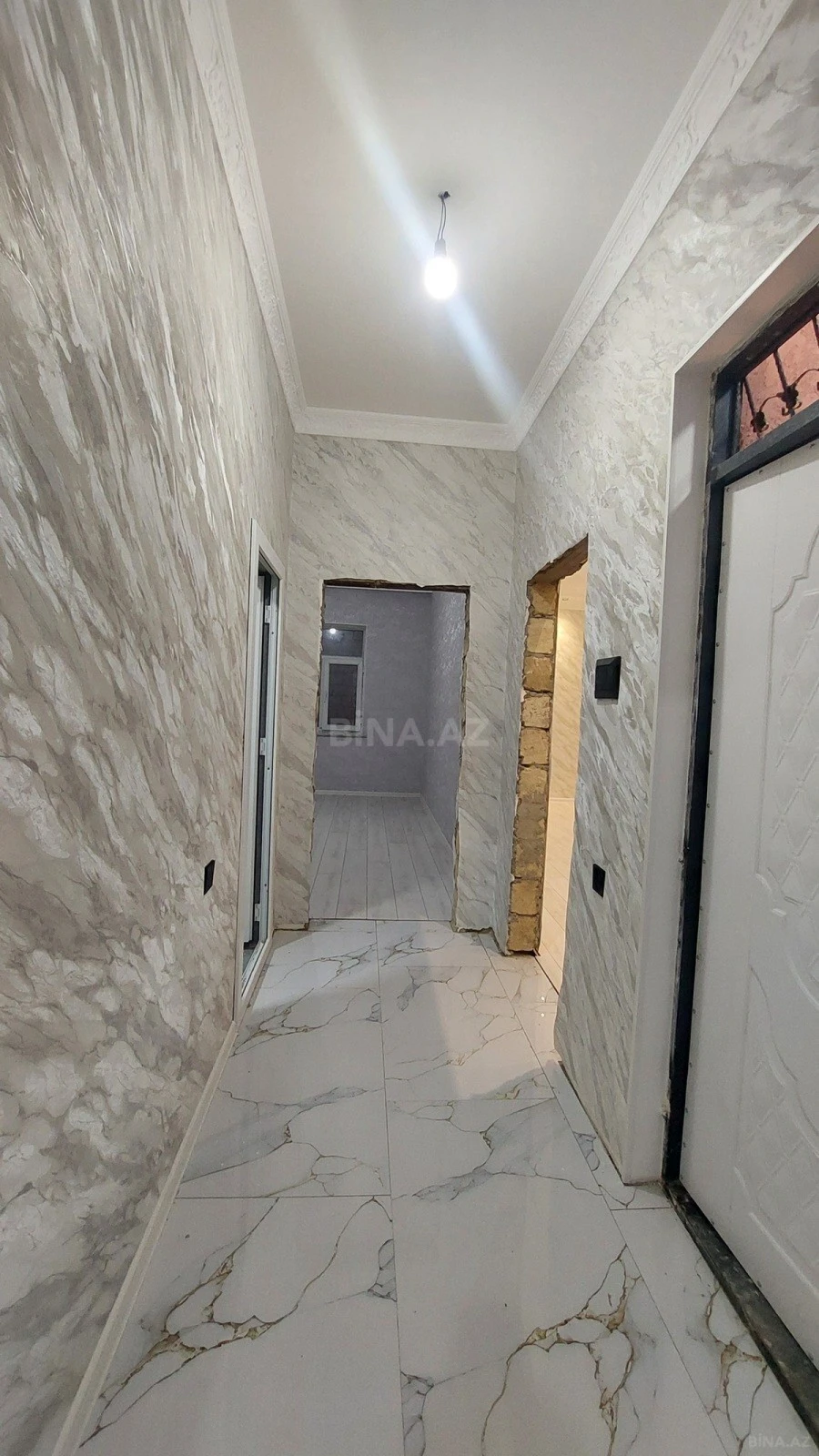Satılır 2 otaqlı həyət evi 60 m²