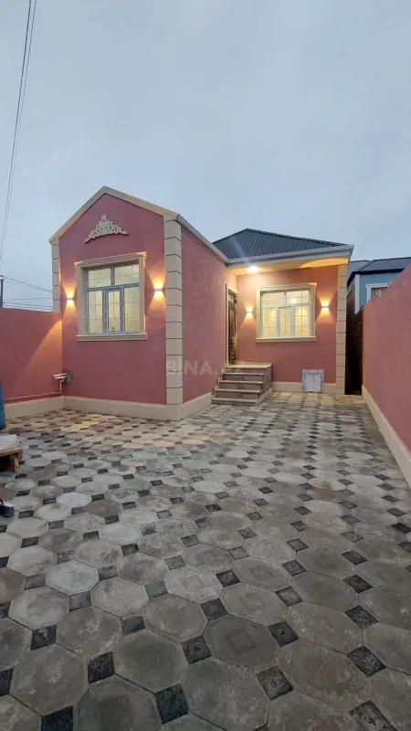 Satılır 2 otaqlı həyət evi 60 m²