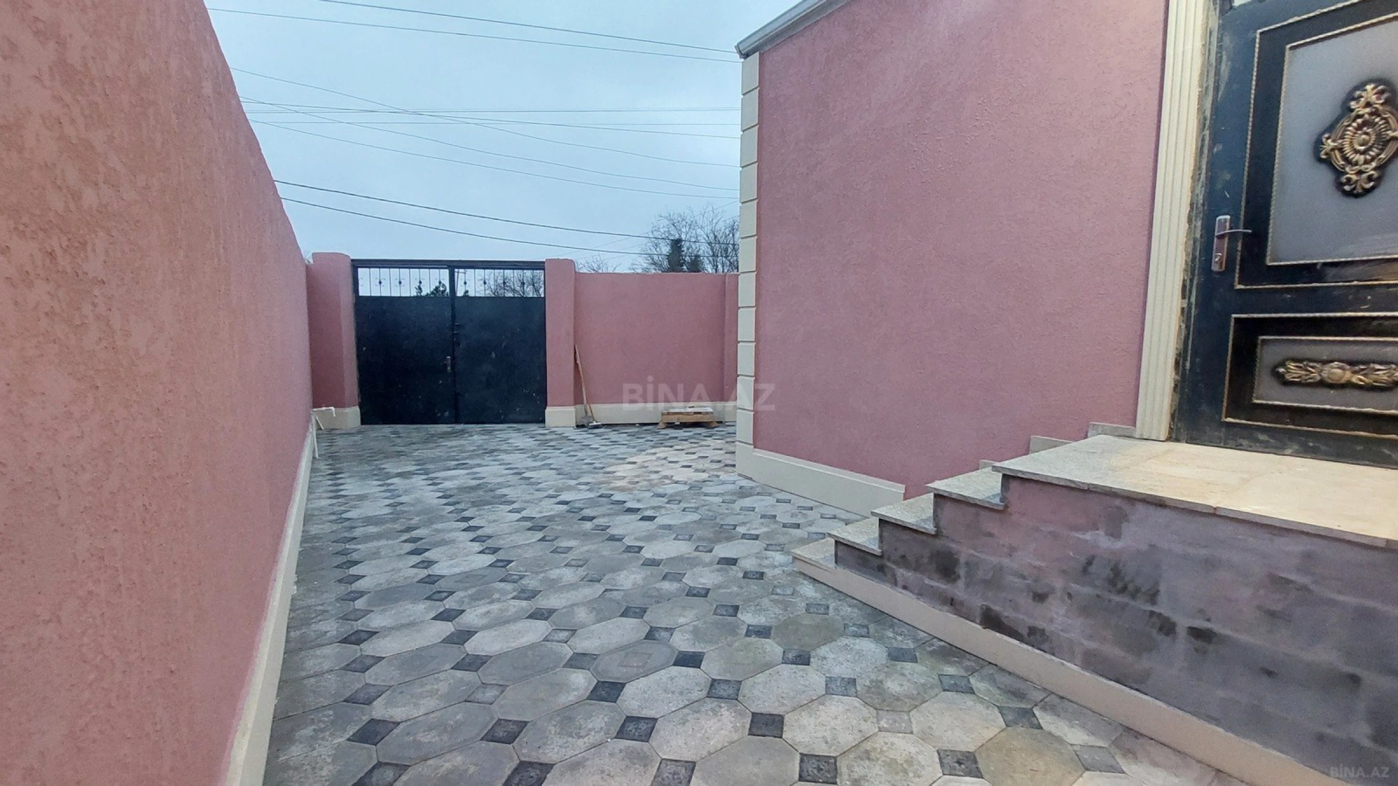 Satılır 2 otaqlı həyət evi 60 m²