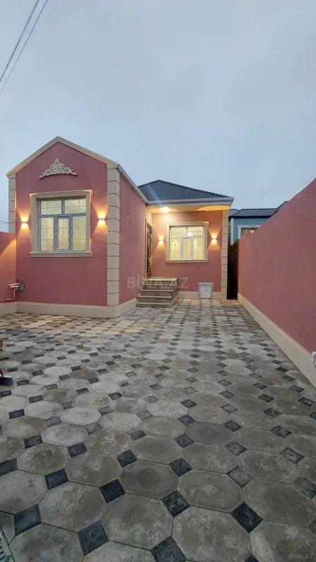 Satılır 2 otaqlı həyət evi 60 m²
