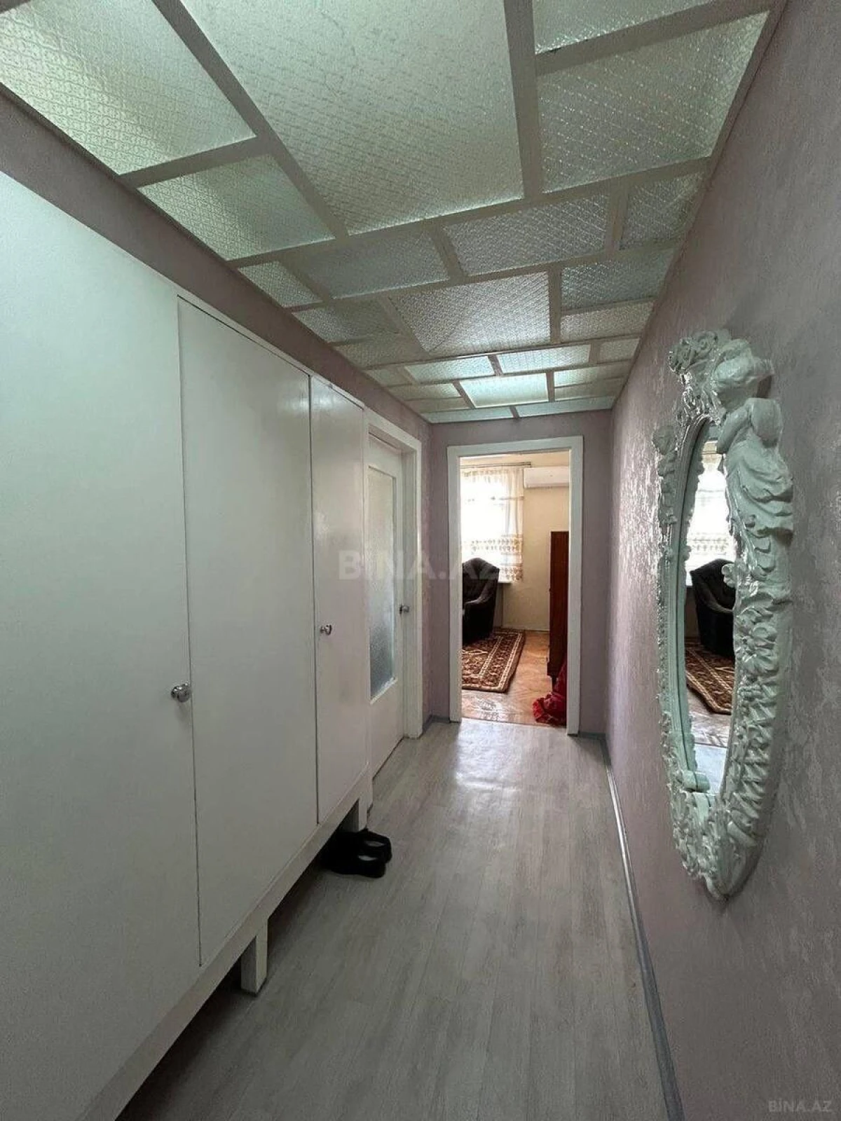 Kirayə verilir 2 otaqlı mənzil 65 m²