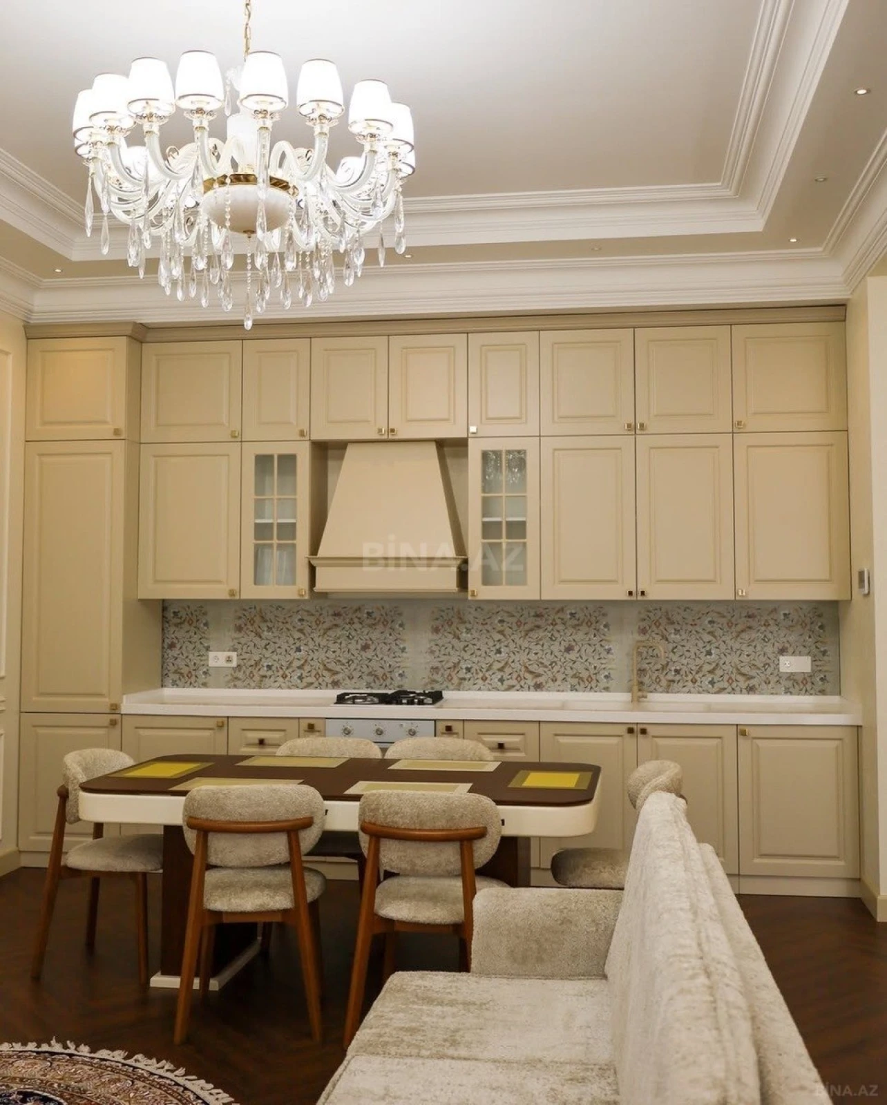 Kirayə verilir 4 otaqlı həyət evi 250 m²