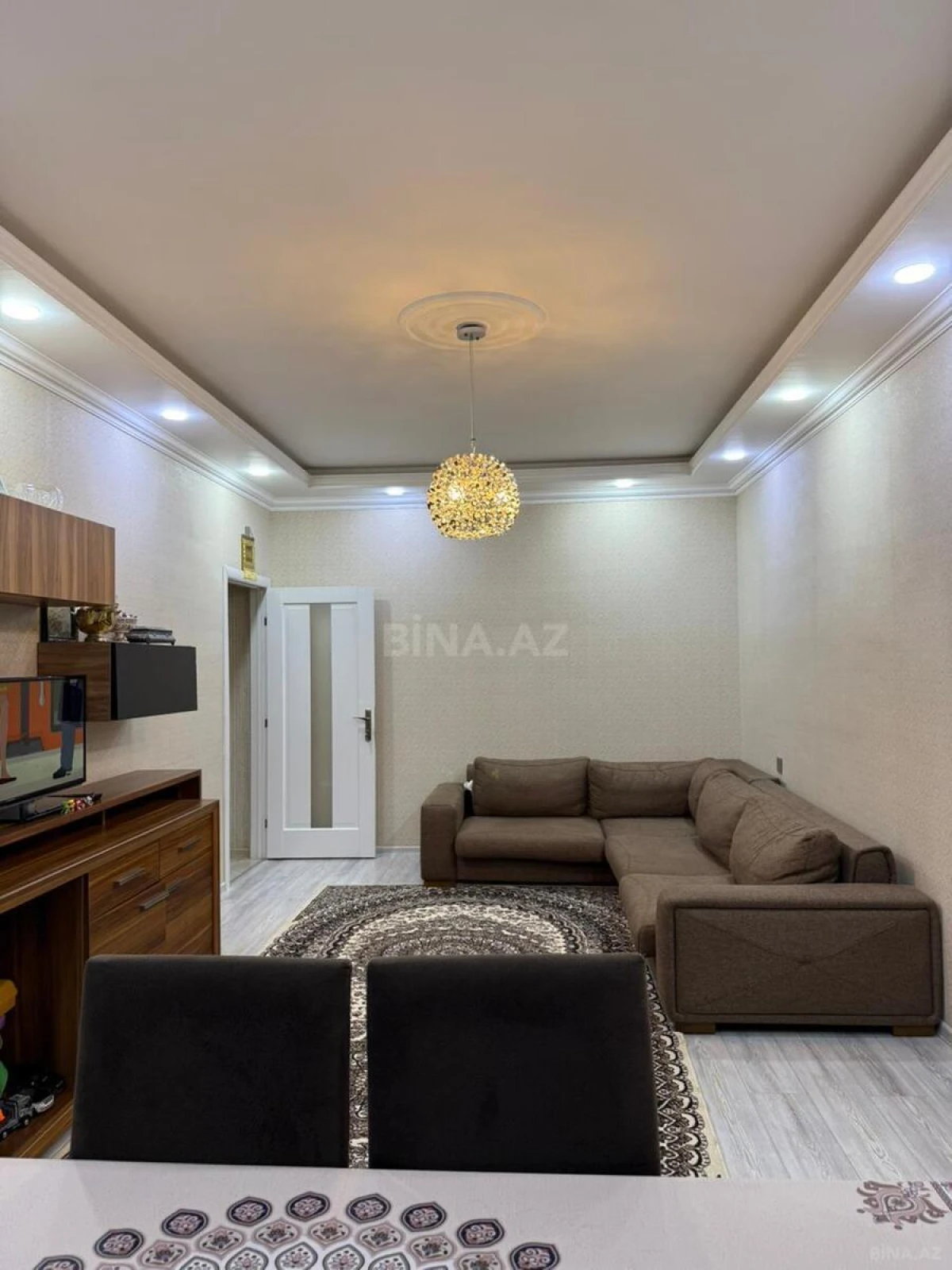 Satılır 2 otaqlı mənzil 86 m²