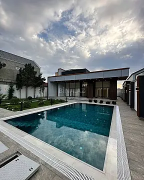 Kirayə verilir 4 otaqlı həyət evi 250 m²
