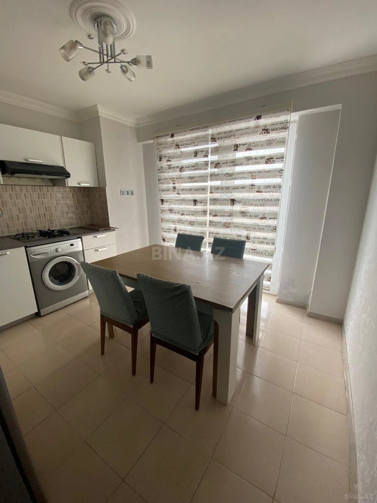Satılır 2 otaqlı mənzil 107 m²