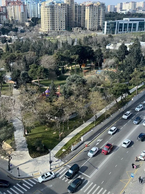 Satılır 3 otaqlı mənzil 157 m²