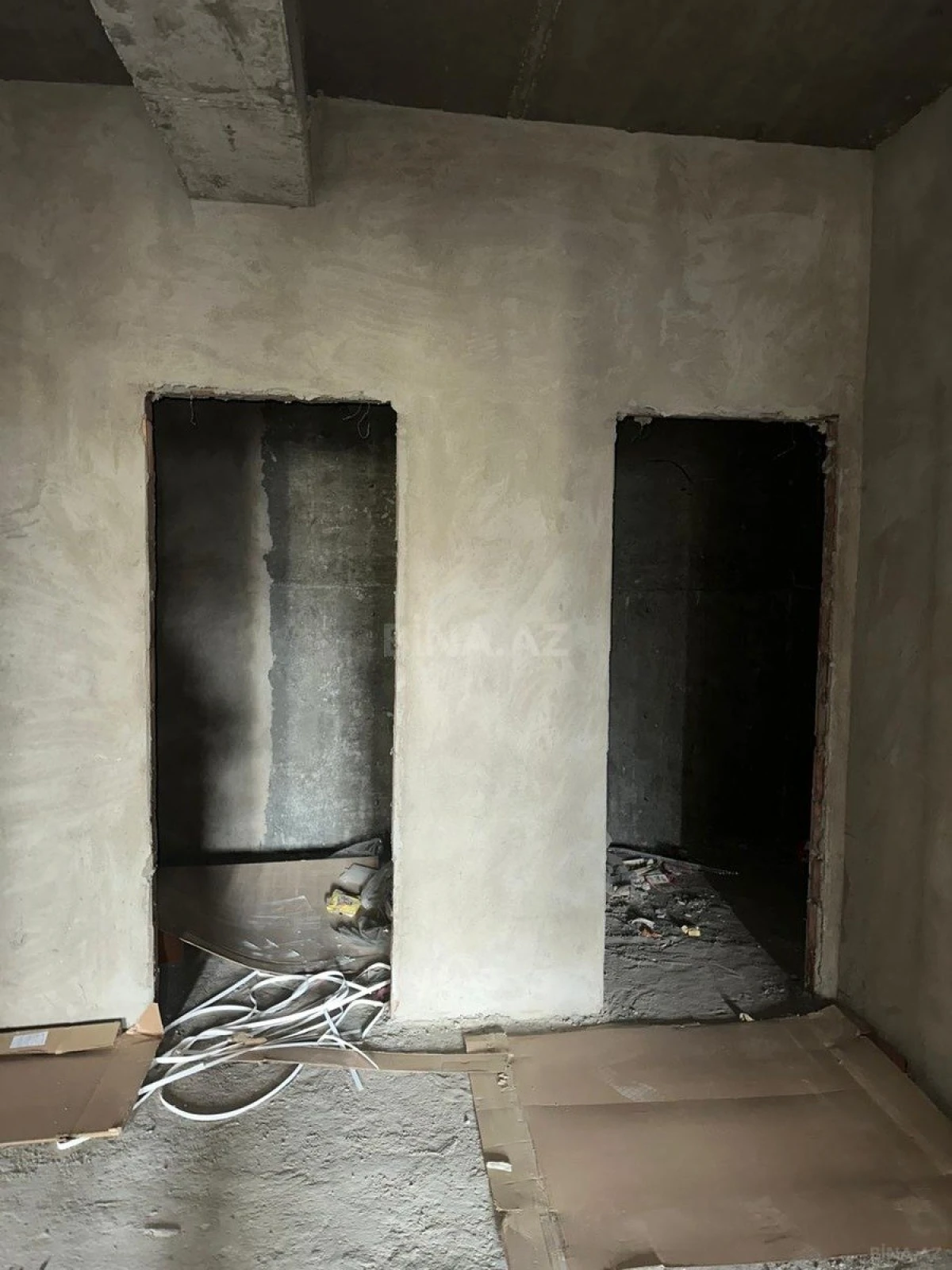 Satılır 3 otaqlı mənzil 157 m²