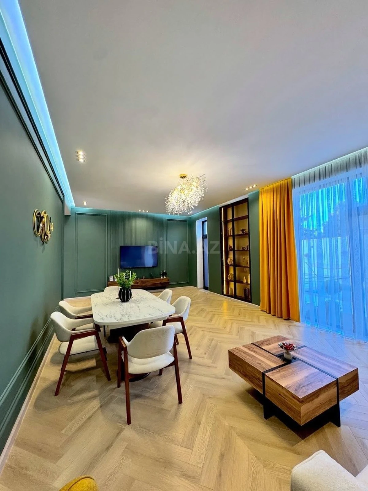 Kirayə verilir 5 otaqlı həyət evi 300 m²