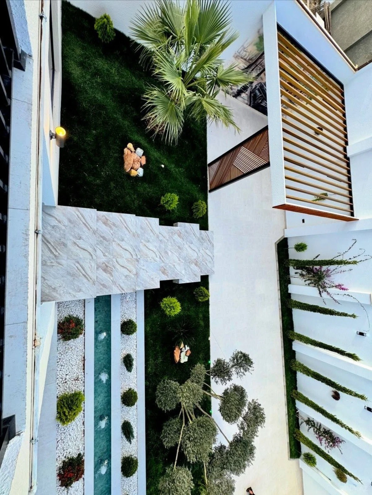 Kirayə verilir 5 otaqlı həyət evi 300 m²