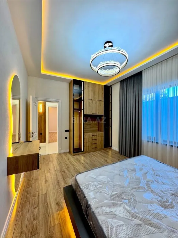 Kirayə verilir 5 otaqlı həyət evi 300 m²