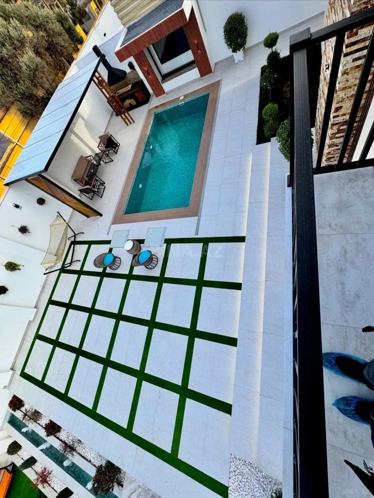 Kirayə verilir 5 otaqlı həyət evi 300 m²