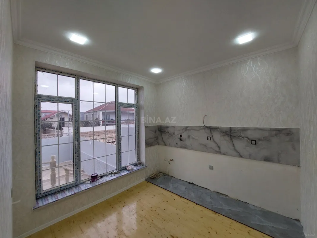 Satılır 4 otaqlı həyət evi 124 m²