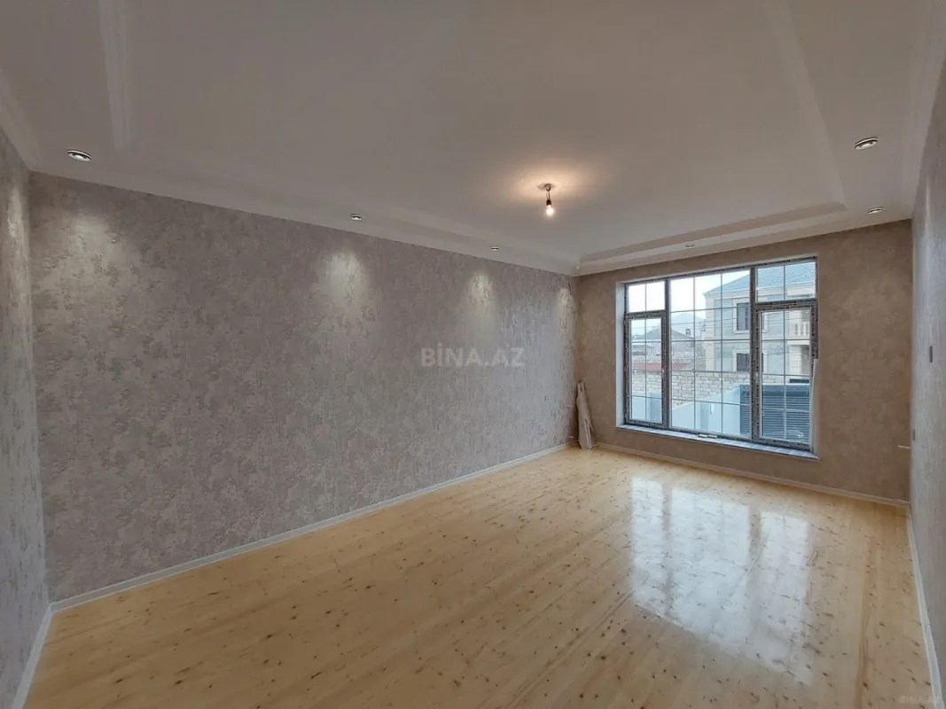 Satılır 4 otaqlı həyət evi 124 m²
