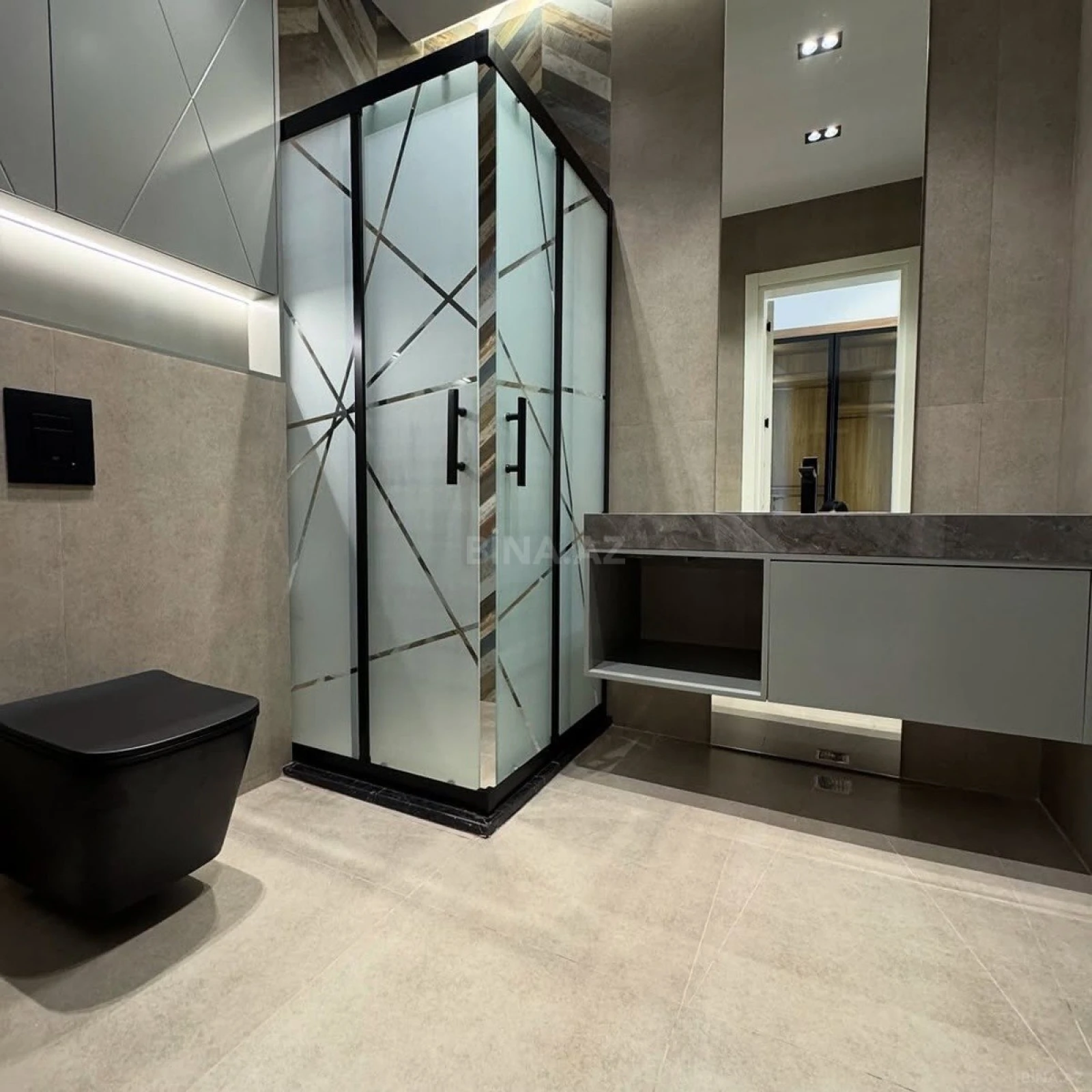 Kirayə verilir 4 otaqlı həyət evi 250 m²