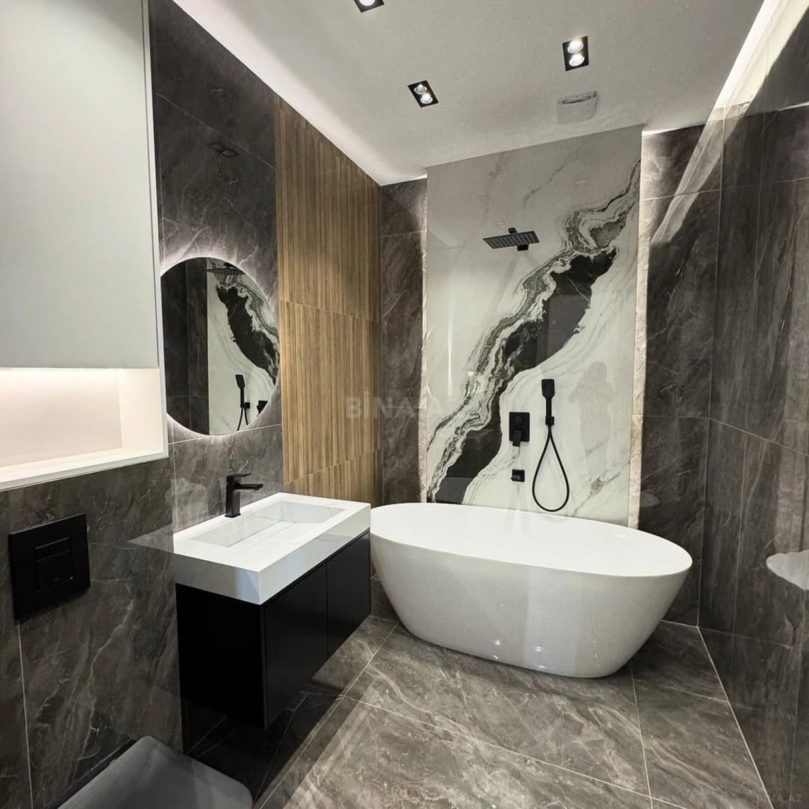 Kirayə verilir 4 otaqlı həyət evi 250 m²