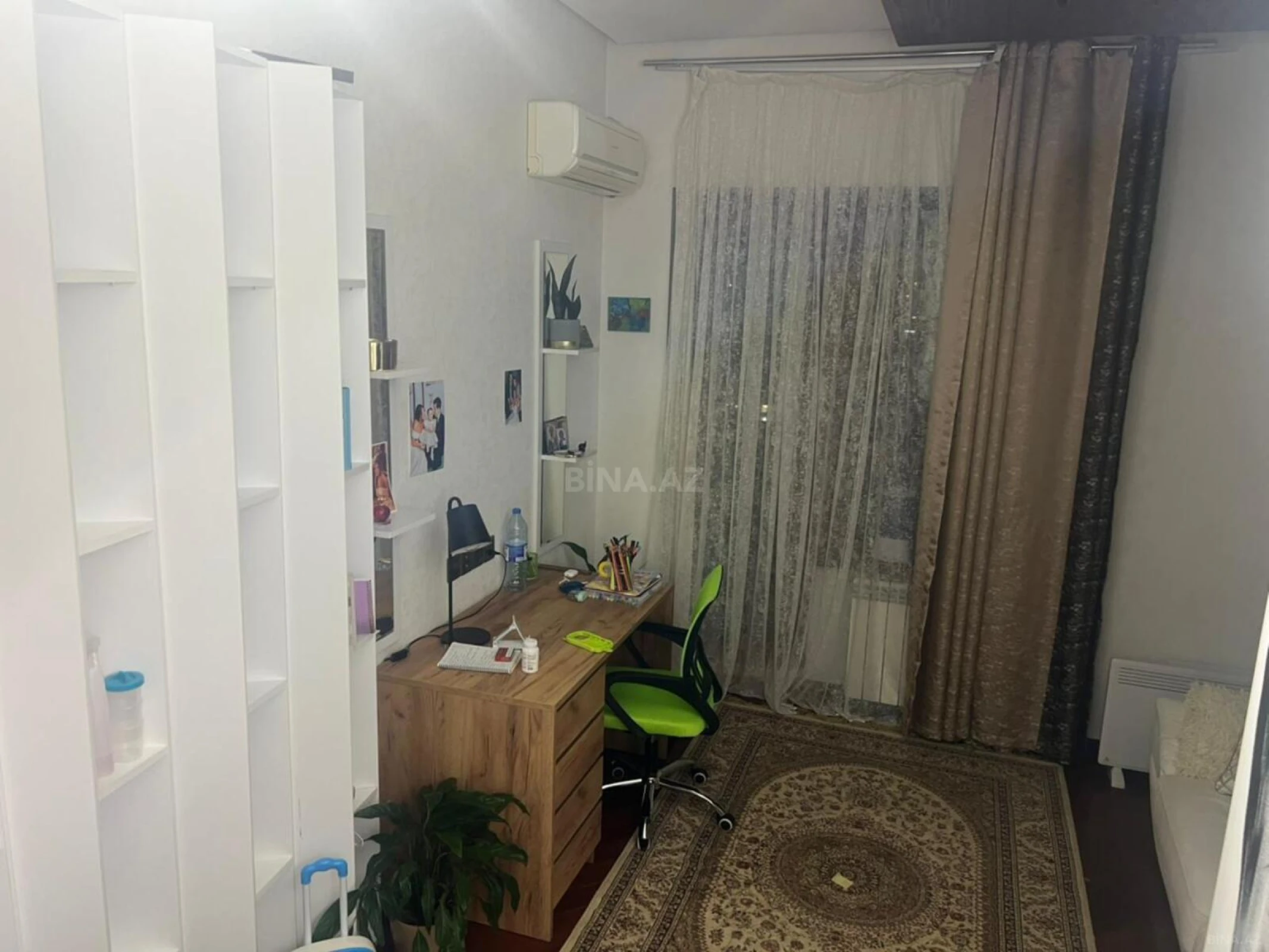 Satılır 5 otaqlı mənzil 245 m²