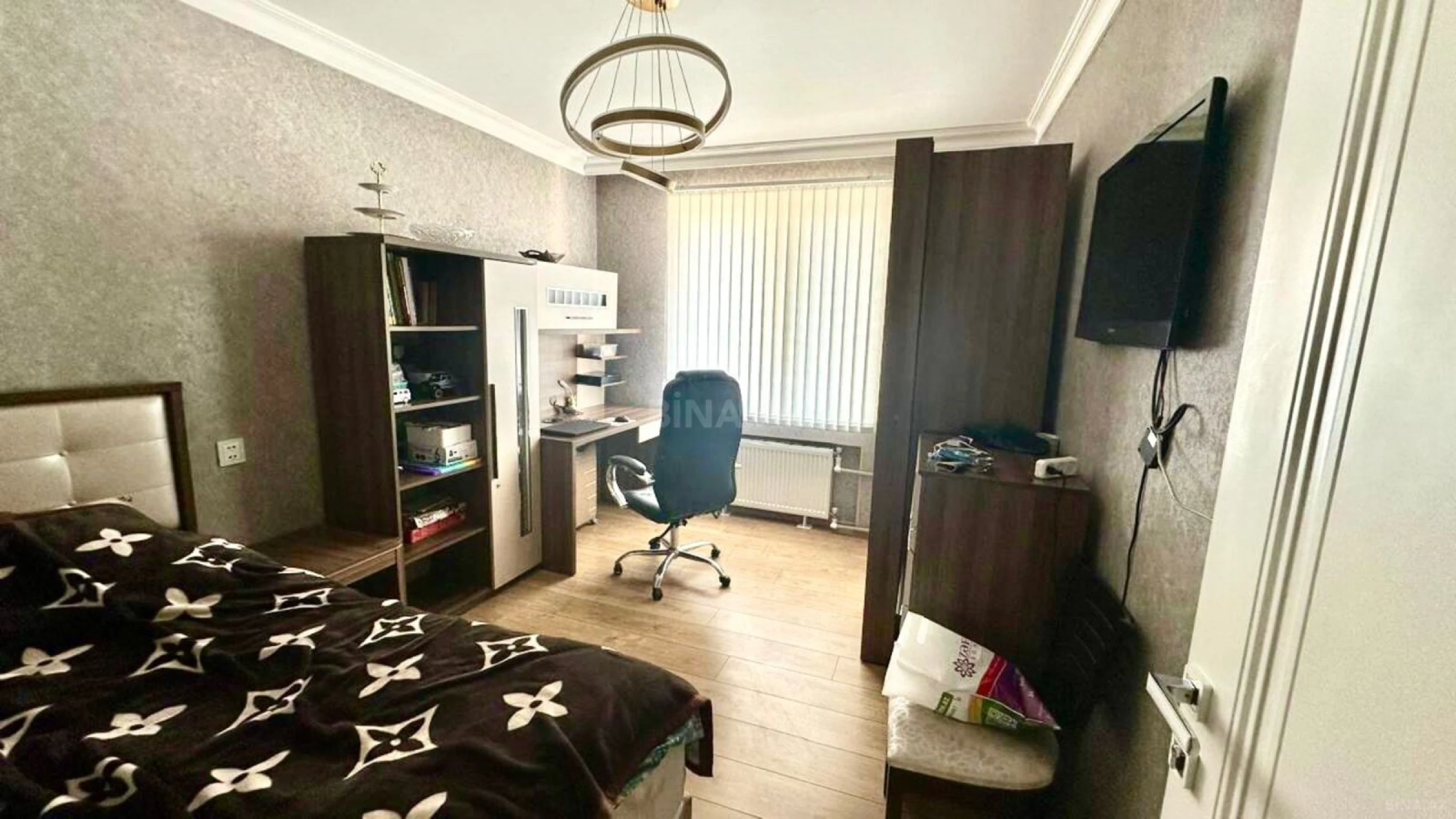 Satılır 3 otaqlı mənzil 85 m²