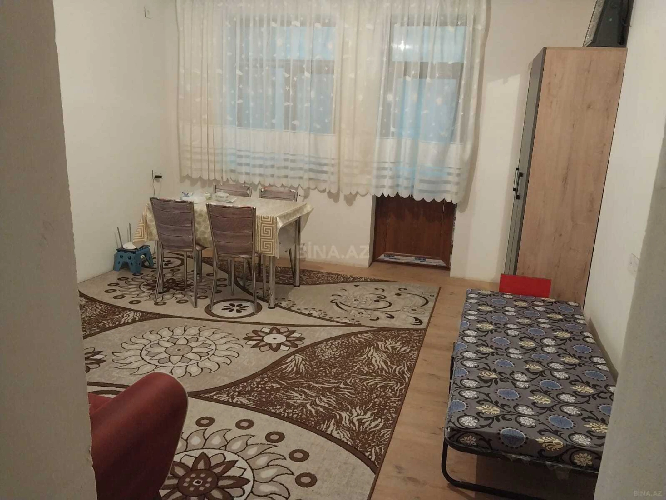 Satılır 1 otaqlı mənzil 40 m²