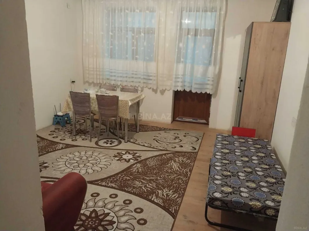 Satılır 1 otaqlı mənzil 40 m²