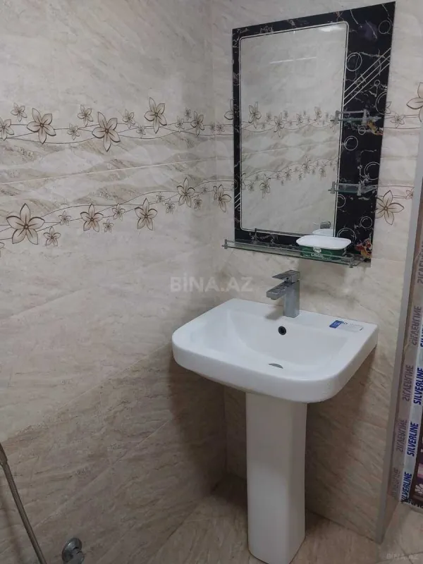 Satılır 1 otaqlı mənzil 40 m²