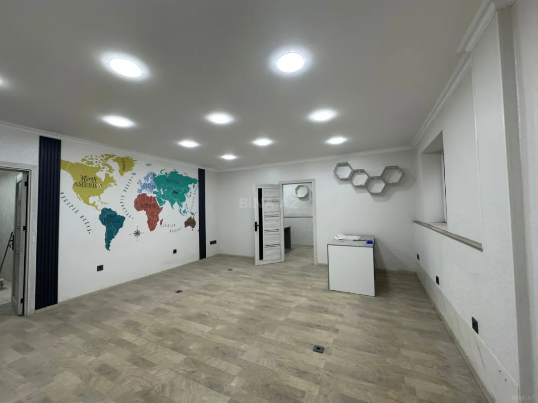 Kirayə verilir 4 otaqlı ofis 112 m²