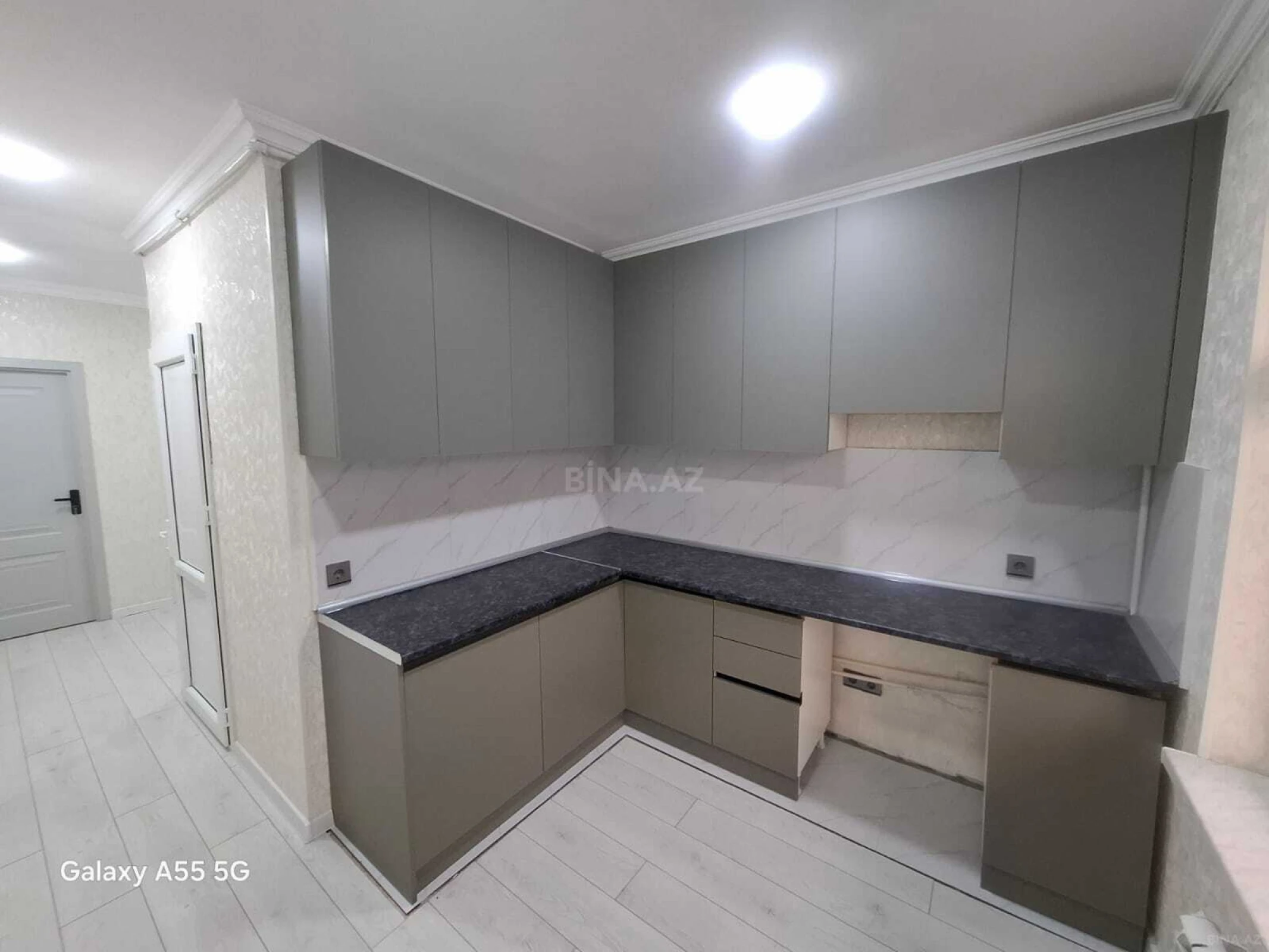 Satılır 2 otaqlı mənzil 50 m²