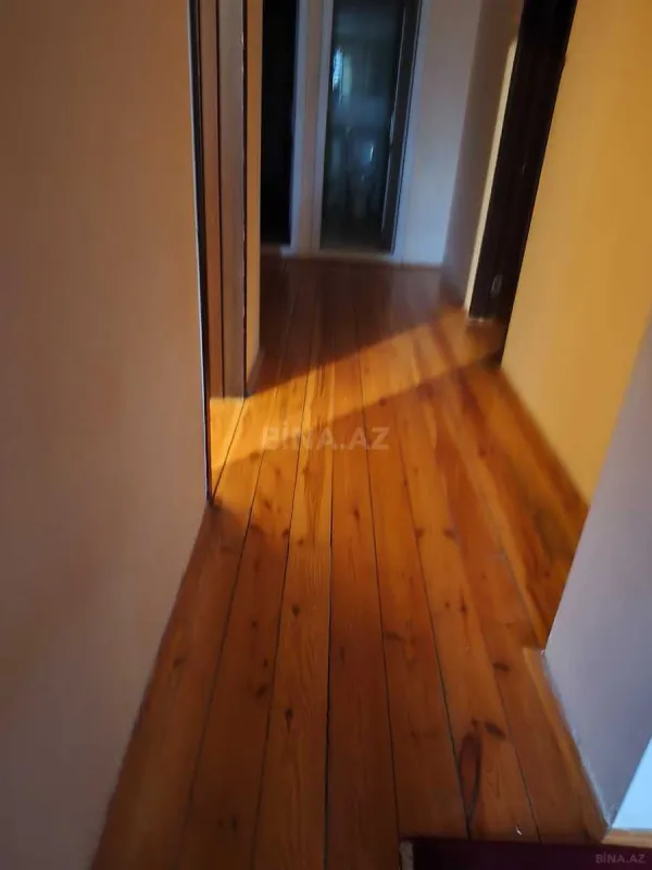 Satılır 3 otaqlı mənzil 120 m²